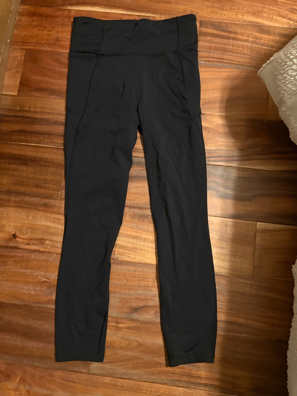 Lululemon Final Lap Crop 23โ Black High Rise Leggings Pockets Size 4 (1228)
